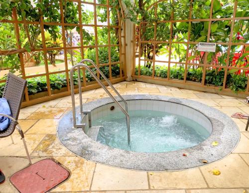 bain à remous, I ao V - diRoma Lacqua in Caldas Novas