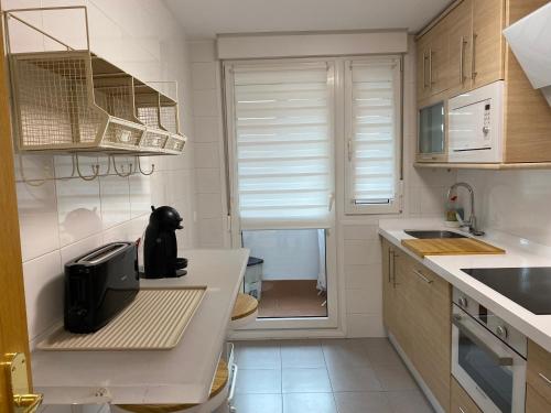 virtuve, Casa Noor in Sarón