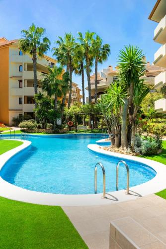 Apartamento Boho, Punta Prima, Panorama Park,close to the beach plus 2 beautiful swimming pools in Punta Prima