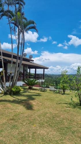 Chácara, próx a SP, com WI-FI e uma vista incrível, São Roque (fotografie 5)