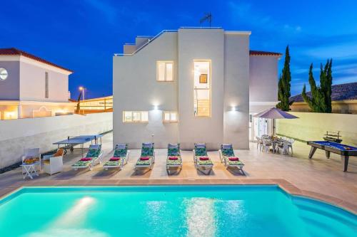 Villa Alegria by Villa Plus - image 3