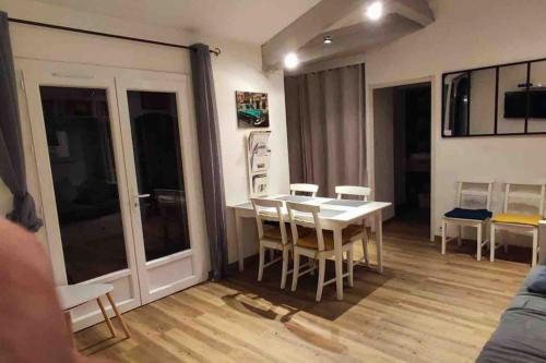 Casacoquelicot Un jardin sud-américain en Provence (Casacoquelicot Un jardin sud-americain en Provence) in Gaujac