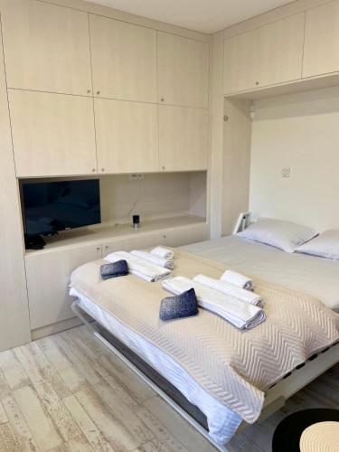 GoGo studio GoGo studio