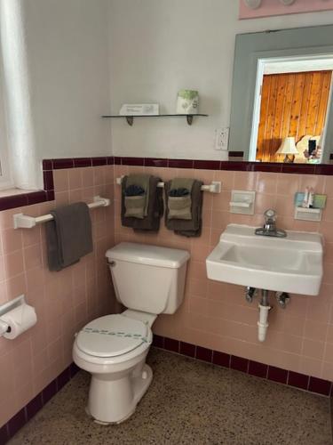 Seahorse Inn – New Smyrna Beach, FL