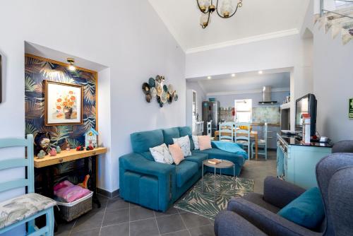 บริการและสิ่งอำนวยความสะดวก, Casa D'Nossa, casa tradicional e Moderna, vista 360º, piscina de agua salgada in ลูซ เด ตาวีรา