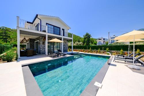 Villa with Private Pool