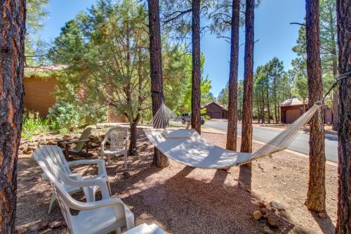 Custom Show Low Cabin with Deck at Torreon Golf Club! - image 12