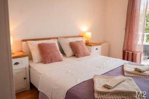 Two-Bedroom Apartment with Sea View image 5