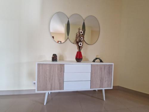 AIRIÑOS DO VILAN (AIRINOS DO VILAN) in Camarinas