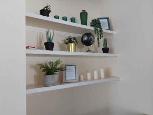 Picture of Large 4 Bedrooms Golders Green