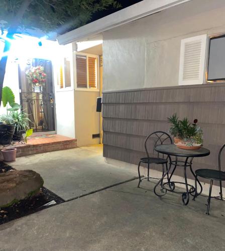 Peaceful Haven in Freeport Manor