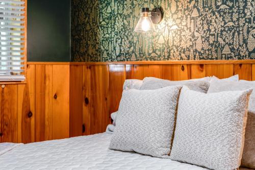 Seneca Pines Lodge in Seneca Rocks, USA