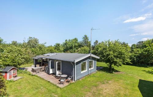  Beautiful Home In Vejby With Kitchen in Vejby