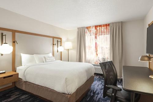 Fairfield Inn by Marriott Warren Niles - image 2