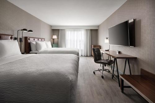2 double beds