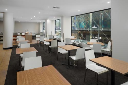 ห้องอาหาร, เมอร์เคียว เวลคัม เมลเบิร์น (Mercure Welcome Melbourne) in เมลเบิร์น