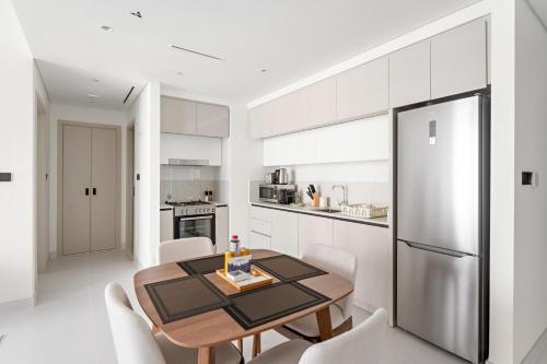 Silkhaus Vacation Homes Sea View 1BDR Exclusive Tower Beach, Dubai (foto 6)