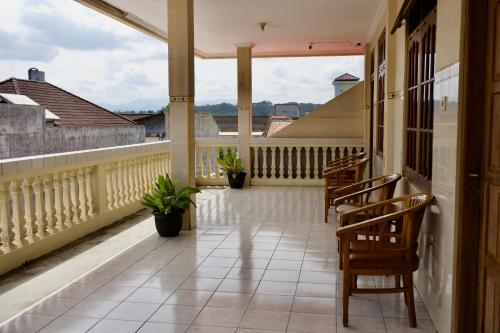 OYO 91417 Garuda Setia Hotel in Kutoarjo