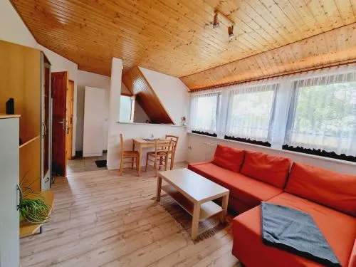 Pension & Wirtshaus ''Tun Eikkoter'' Eichkatze in Wieck, Deutschland