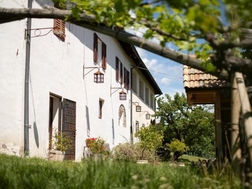 Arzenhof, Baron Di Pauli