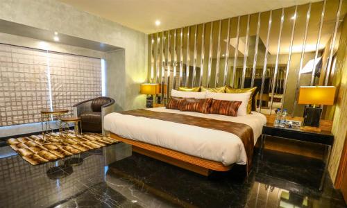 Pramod House Of Classics