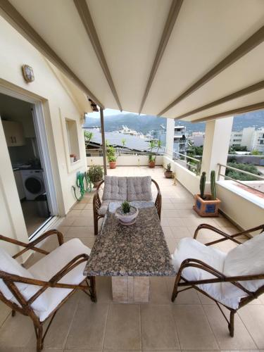 Vivere Terrace Seaside Kalamata Vivere Terrace Seaside Kalamata