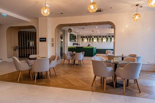 Hotel Karos Spa - main image