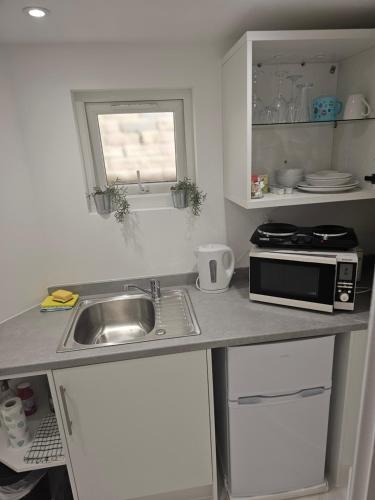 Modern Double Room In Dartford- Private Entrance - Dartford