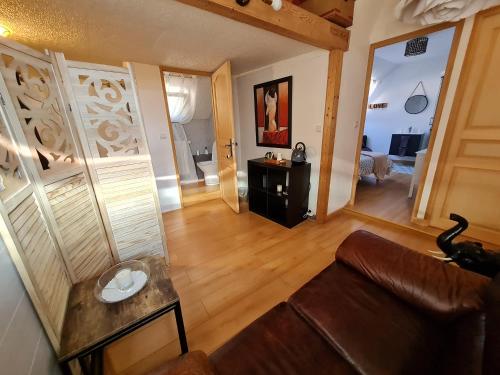 Vannas istaba, Chez Malia in Saint-Nicolas-Des-Motets