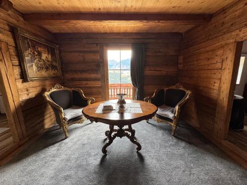 Tessenberg Mountain Retreat in Heinfels