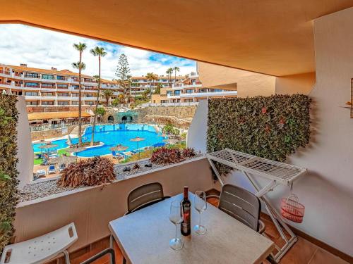Apartment in Golf del Sur with heated pool 1