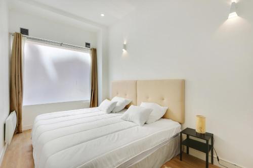 Sublime 2 Bedroom Flat in Paris - image 5
