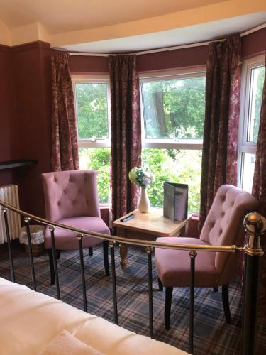 Twin Oaks Guest House in Cadnam