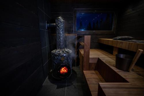 Savna, Silencius Cabin With Private Jacuzzi in Ylikyla