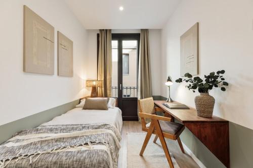 Pompei - 2 bedrooms, balcony and terrace in Ciutat Vella