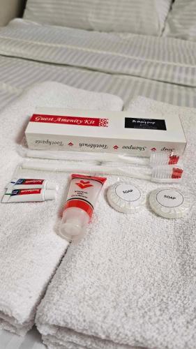 Nesting Lounge One at Santorini Condotel