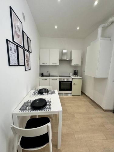 Little Apartment, Rome (photo 9)