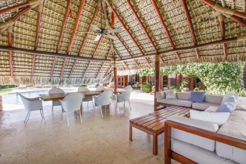 Balcony/terrace, Unique Villa with Ocean and River Views - Staff & Golf Carts in La Romana