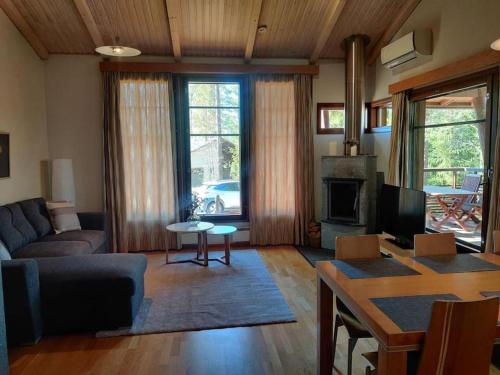 Kylpyla Spa, Saimaa Villa Efrat B8 in Imatra