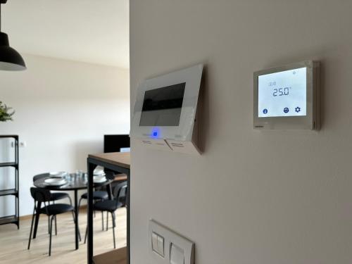 Zwirn1, uplne nové, parkovanie, klimatizacia,, Bratislava (foto 11)
