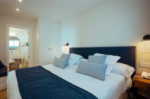 Superior Apartment with Sea View image 4