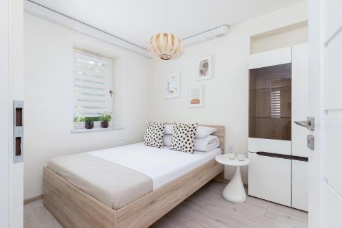 Eirene - 1BR in the City Center - Terrace & Lift