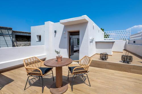 Elia Suites - Old Town 3