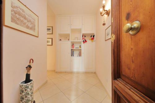 At the Vatican Ottaviano 2 bedrooms 2 baths, Rzym (zdjęcie 6)