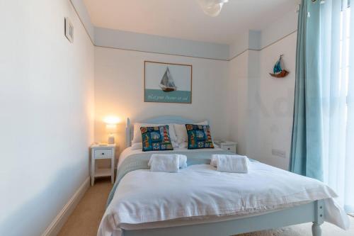 2 Bed Seapoint Birchington Escape By Adliv