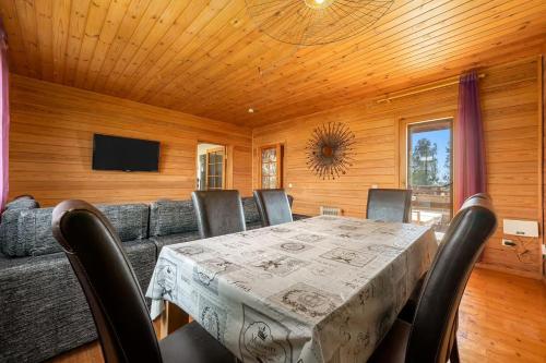 Iekārtas, Casa Roger i Clara in Els Muntells