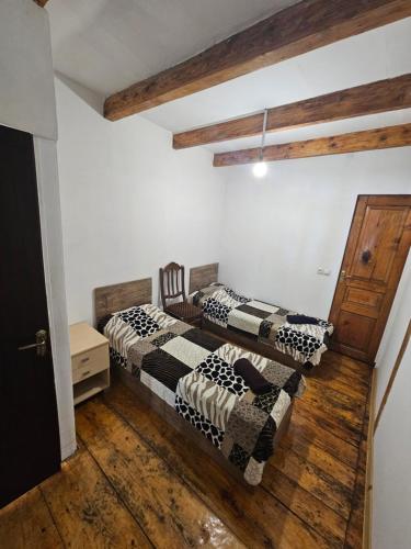 Guesthouse and restaurant SVANURI SAKHLI - Tap to explore photos