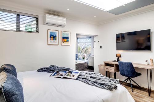 Apartment image 8