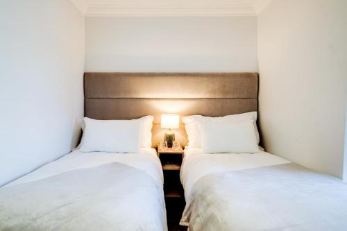 Apartment image 6
