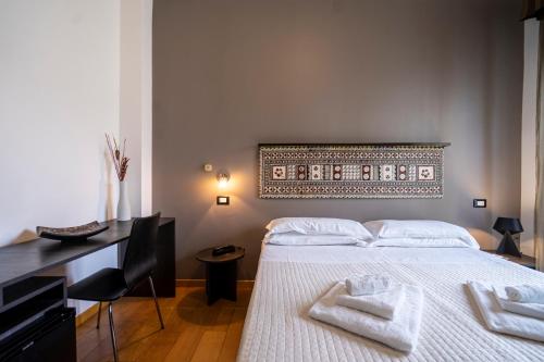 Superior Double or Twin Room image 5